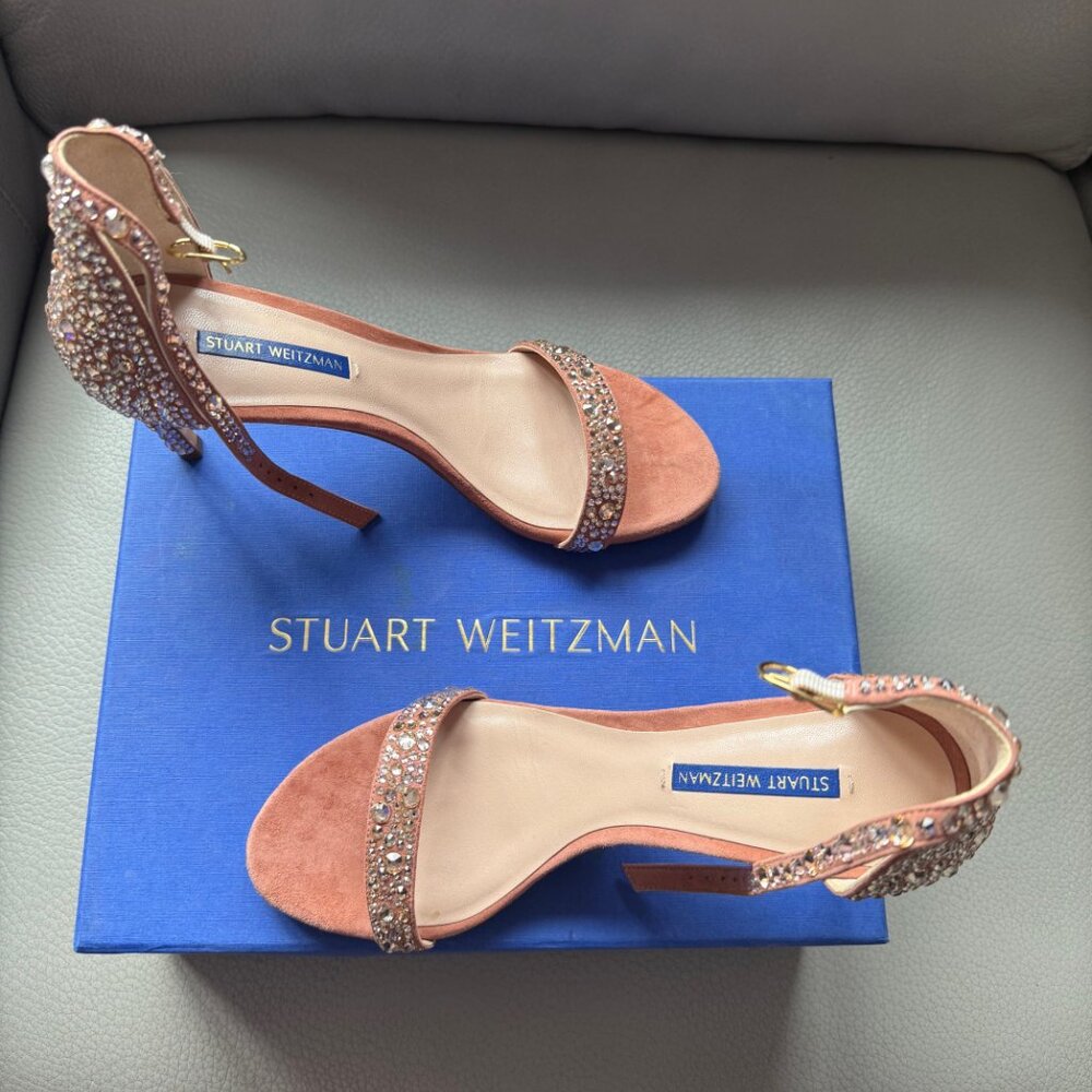 Stuart Weitzman desert rose suede Crystal sandals. Size 8.5
